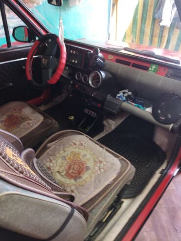 авто навигатор: Seat Marbella: 1992 г., 0.9 л, Механика, Бензин