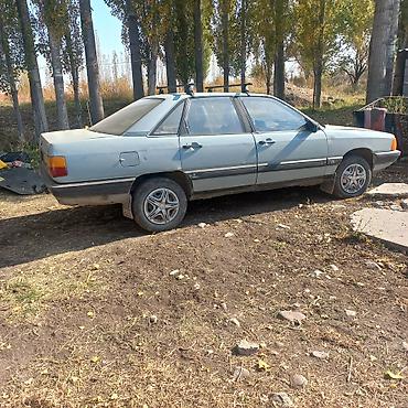 б4 80: Audi 100: 1989 г., 1.8 л, Механика, Бензин, Седан — 2