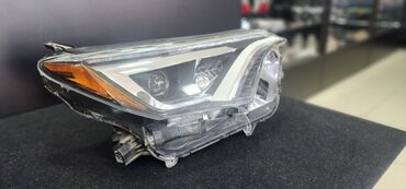 Бампер и комплектующие: Бампер Toyota, Б/у, Оригинал — 4