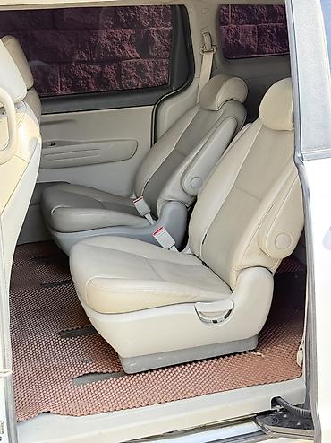 karnival: Kia Carnival: 2018 г., 2.2 л, Автомат, Дизель, Минивэн — 9