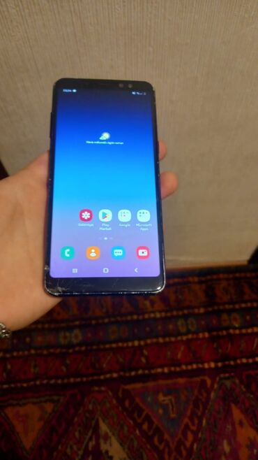 Elektronika: Samsung Galaxy A8 Plus | 32 GB | rəng - Qara | Sensor, Barmaq izi, İki sim kartlı