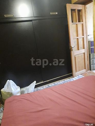 bakıda evlər: Bakı, Yasamal, 2 otaqlı, Köhnə tikili, m. Elmlər Akademiyası, 28 kv. m — 2