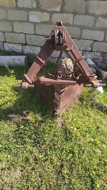Traktorlar: Kənd təsərrüfatı texnikası paketi - Təkərli traktor: 4x4 — 15