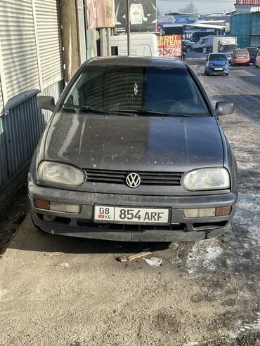 Volkswagen: Volkswagen Golf: 1994 г., 1.6 л, Механика, Бензин, Хэтчбэк