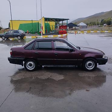 Унаа: Daewoo Nexia: 2007 г., 1.5 л, Кол менен иштөөчү, Бензин, Седан — 3