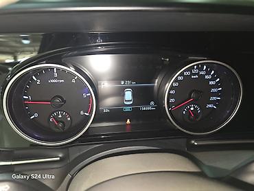 Kia: Kia Carnival: 2022 г., Минивэн — 23