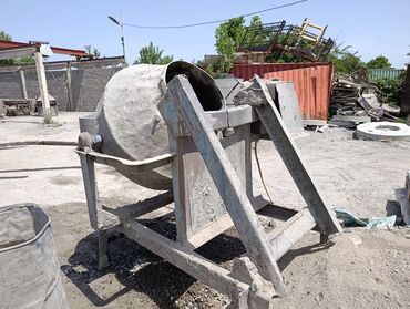 бачок сатылат: Бетон аралаштыргыч Гравитациялык, Орто (150 - 300 л)
