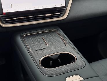 Dongfeng: Dongfeng : 2025 г., 1.5 л, Автомат, Гибрид, Кроссовер — 11