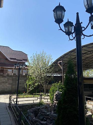 Продажа коттеджей и домов: Продается 2эт. Дом ж/м Алтын Ордо ул.21 (рядом с ул.Ахунбаева) 202 — 5