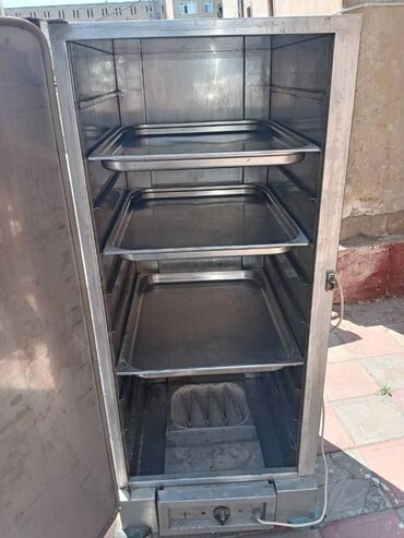 Plitələr və bişirmə panelləri: Mayalandirma dolabi/Hot box, hazırlanmış qidaları uzun müddət sabit
