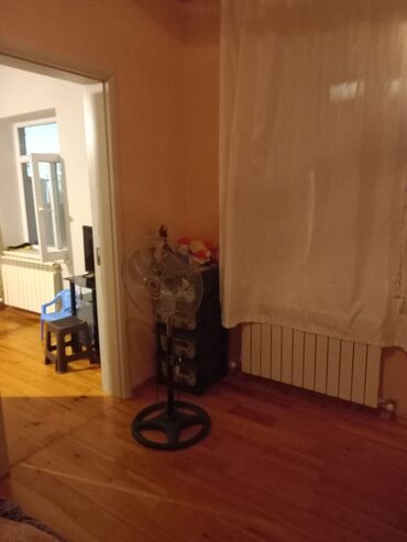 Həyət evləri və villaların satışı: 5 otaqlı, 222 kv. m, Kredit yoxdur, Orta təmir — 10