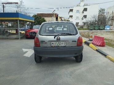 Οχήματα: Opel Corsa: 1.4 l. | 1996 έ. | 270000 km. | Χάτσμπακ