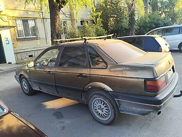 a4 b7: Volkswagen Passat: 1990 г., 1.8 л, Механика, Бензин, Седан — 3