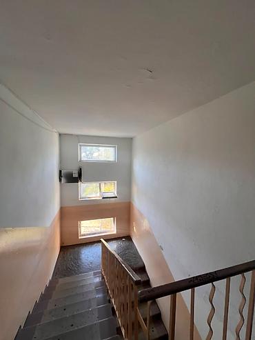 104 серия: 3 комнаты, 58 м², 6 мкр 104 серия, 4 этаж — 4