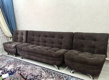 мебель в гостиную: Диван-кровать, цвет - Коричневый, Б/у
