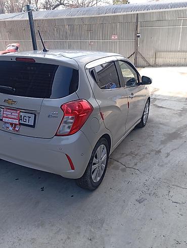 Chevrolet: Chevrolet Spark: 2018 г., 1 л, Автомат, Бензин, Хэтчбэк at lalafo.kg — 11 Chevrolet: Chevrolet Spark: 2018 г., 1 л, Автомат, Бензин, Хэтчбэк — 11