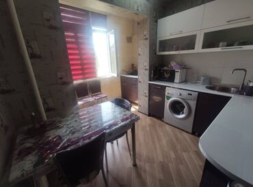 Köhnə tikili: Bakı, 4 otaqlı, Köhnə tikili, 110 kv. m — 4