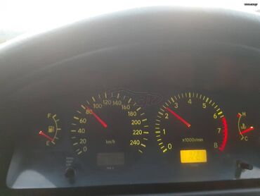 Toyota: Toyota Avensis: 1.6 l. | 2000 έ. Λιμουζίνα — 5