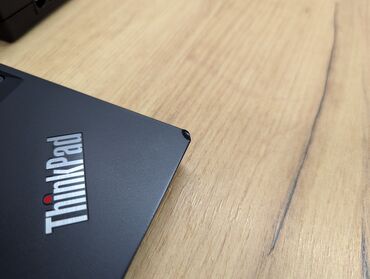 Lenovo: Intel Core i7, 16 GB OZU, 15.6 " — 16