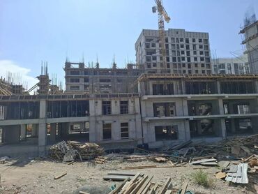 1 комната, 42 м², Элитка, 2 этаж, ПСО (под самоотделку)