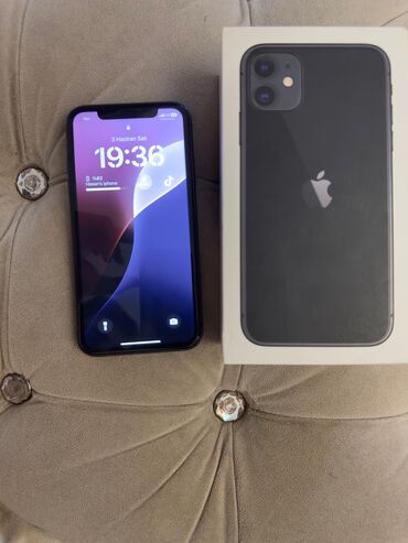 iphone adapteri: IPhone 11, 128 GB, Qara, Face ID