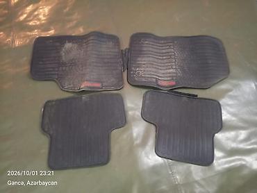 karavan azərbaycan: Avtomobil üçün rezin döşəmə xalçaları dəsti Chevrolet cruz - Model — 2