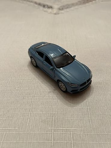 Oyuncaq nəqliyyat: Masaüstü kolleksiya üçün metal oyuncaq avtomobil modeli - Korpus — 3