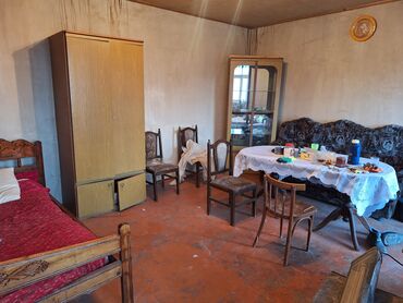 Həyət evləri və villaların satışı: 1 otaqlı, 4 kv. m, Kredit yoxdur, Orta təmir — 4