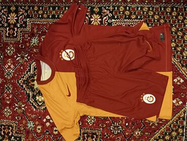 galatasaray formaları: Galatasarayin 2023-2024 Orginal Forması Satılır Türkiyədən Nike Alinib