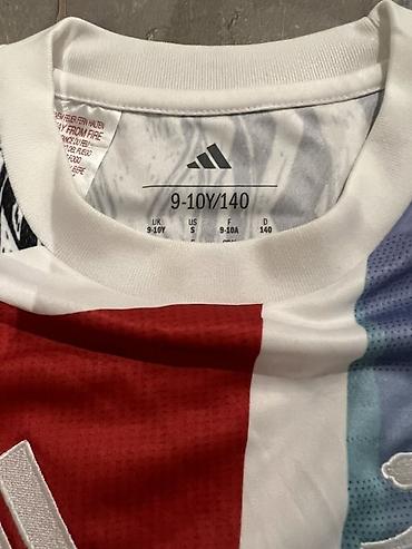 Futbolkalar: Futbolka, Oğlan üçün, 9 - 10 yaş, Adidas — 2
