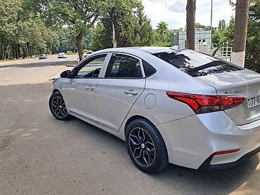 daewoo damas qiymeti: Hyundai Accent: 1.6 l | 2018 il Sedan — 4