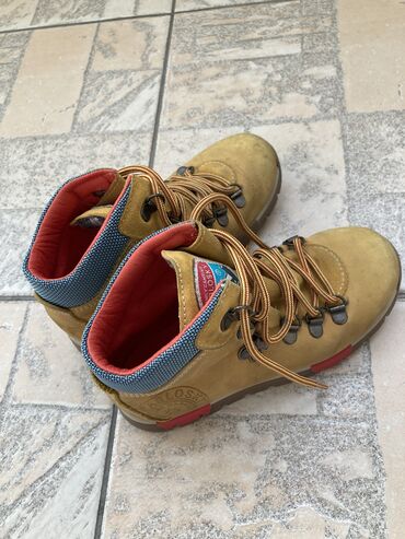 Gležnjače: Gležnjače, Veličina - 30 — 3