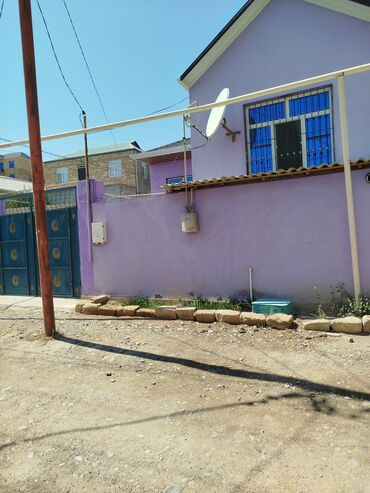 qaradag rayon musviqabad qəsəbəsində satilan evlər: Lökbatan qəs. 3 otaqlı, 70 kv. m, Kredit yoxdur, Yeni təmirli