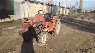 Мини-тракторы Kubota: Мини-трактор Kubota Bulltra B1-17 - Компактный японский мини-трактор — 1