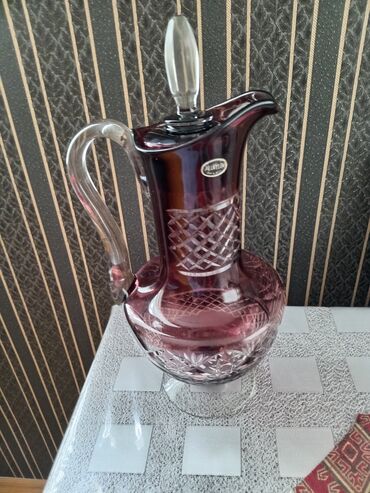 gül qutusu: Vaza dəsti, Xrustal