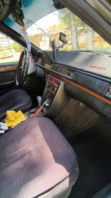 права руль механика: Mercedes-Benz W124: 1990 г., 2.3 л, Механика, Седан