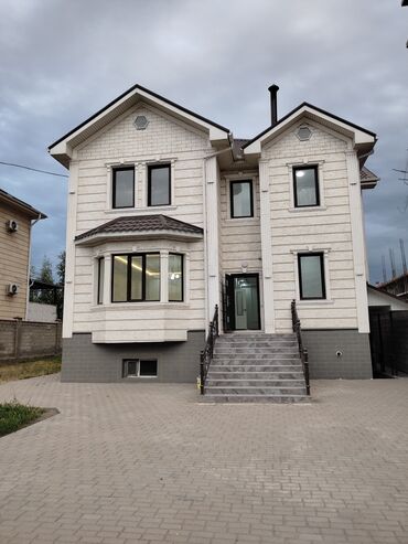 марко поло иссык куль: 345 м², 9 комнат, Утепленный, Теплый пол, Бронированные двери