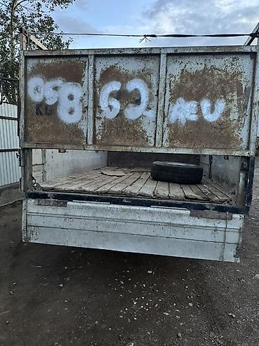 385 55: Mercedes-Benz Sprinter — бортовой грузовик с двойной кабиной — 4