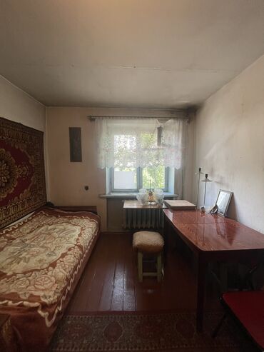 проспект чуй: 1 комната, 30 м², Хрущевка, 4 этаж, Старый ремонт
