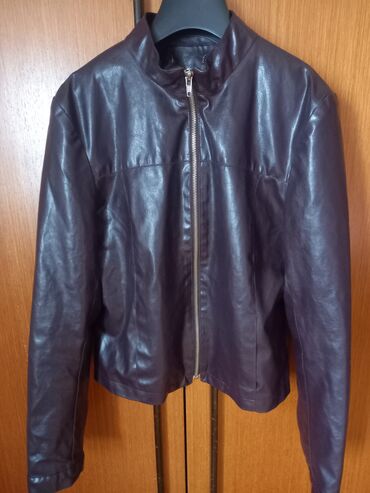 red star shop jakne: 🔸️Jaknica veličina S, materijal imitacija kože, boja trula višnja