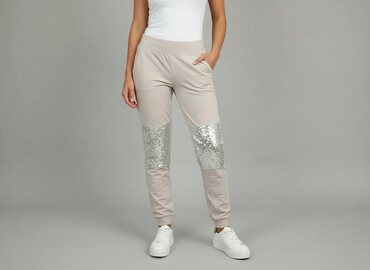 spodnie dresowe z serduszkiem: Sweatpants for women, size M
