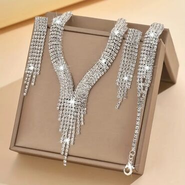 van klif nakit: Jewellery sets