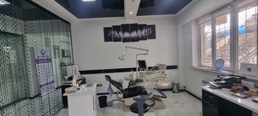 стоматологическая установка: Сдается стоматологическая установка на пол дня в клинике « Best