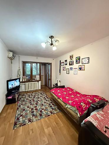 гостиница авторынок: 3 комнаты, 58 м², Мега Комфорт ТЦ Индивидуалка, 3 этаж, Косметический ремонт — 1
