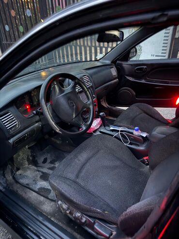 Hyundai: Hyundai Sonata: 2 l | 2004 il Sedan — 6