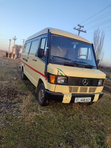 Mercedes-Benz: Mercedes-Benz T1: 1992 г., 3 л, Механика, Дизель, Бус