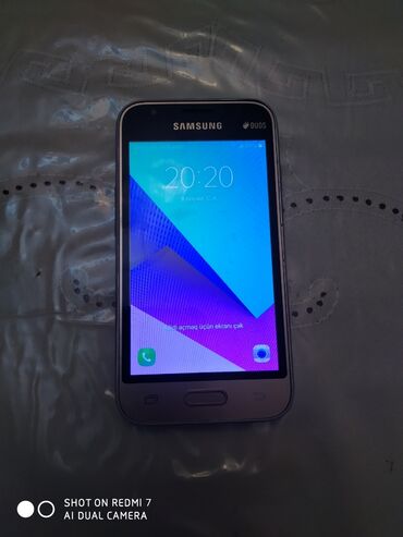 j1 mini: Samsung Galaxy J1 Mini | İşlənmiş | 8 GB | rəng - Qızılı | İki sim kartlı