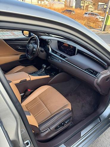 Lexus: Lexus ES: 2019 г., 2.5 л, Вариатор, Гибрид, Седан — 12