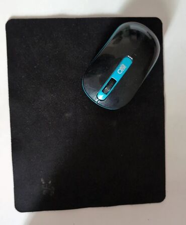 спортивный вещи: Отдам bluetooth наушники за пачку сливочного масла и молока коврик с