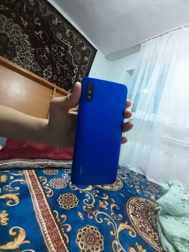 теле 2: Xiaomi, Redmi 9A, Б/у, 32 ГБ, цвет - Голубой, 2 SIM